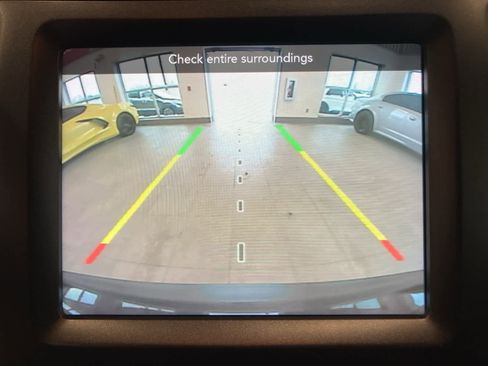 Used 2020 Jeep Cherokee Trailhawk w/ Cold Weather Group image 19