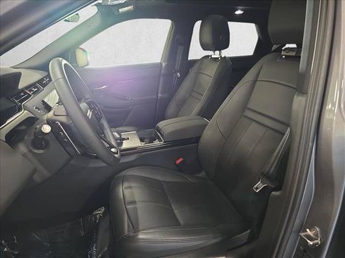 Used 2026 Land Rover Range Rover Evoque S AWD/4WD image 15