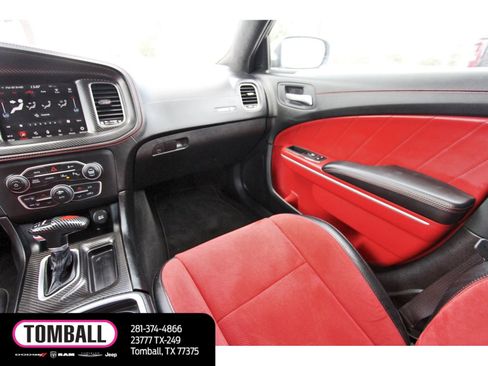 Used 2022 Dodge Charger Scat Pack image 11