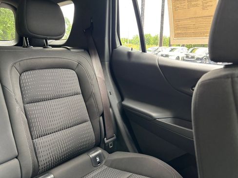 Used 2025 Chevrolet Equinox LT FWD image 37