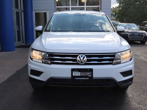 Used 2021 Volkswagen Tiguan SE w/ 3rd Row Seat Package AWD/4WD image 7