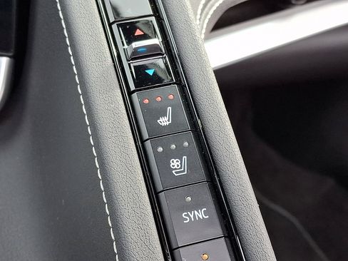 Certified 2023 Chevrolet Corvette Stingray Preferred Conv w/ 2LT image 25