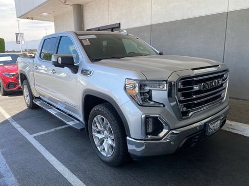 Used 2021 GMC Sierra 1500 SLT w/ SLT Premium Plus Package AWD/4WD image 2