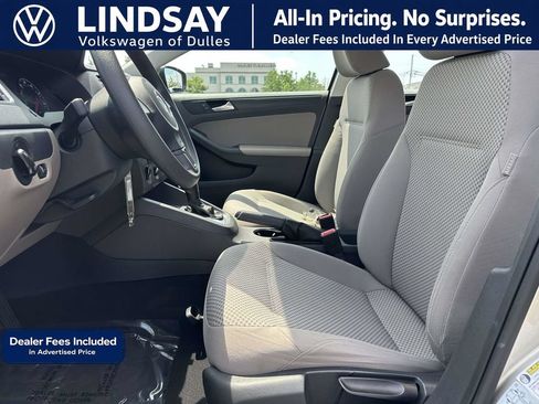 Used 2013 Volkswagen Jetta S FWD image 11