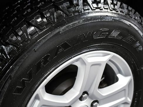 Used 2019 Jeep Wrangler Unlimited Sport S image 67