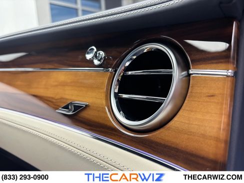 Used 2024 Bentley Continental GT V8 image 89