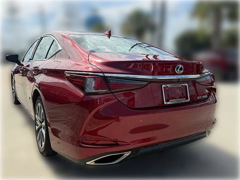 Used 2023 Lexus ES 350 w/ Accessory Package (Z1) FWD image 3