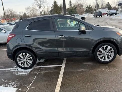 Used 2017 Buick Encore Preferred image 4