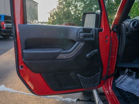 Used 2012 Jeep Wrangler Sport AWD/4WD image 10