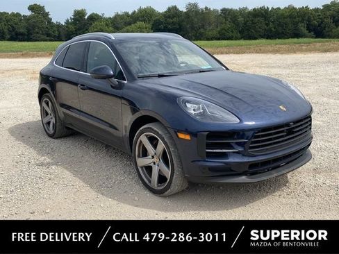 Used 2021 Porsche Macan S AWD/4WD image 1