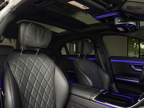 Used 2024 Mercedes-Benz S 580 4MATIC Sedan image 33