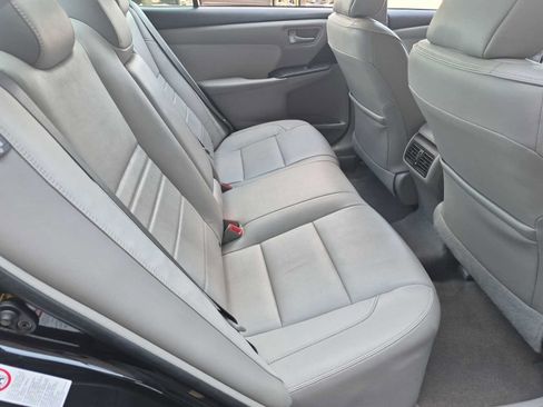 Used 2016 Toyota Camry XLE FWD image 20