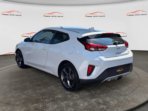 Used 2020 Hyundai Veloster 2.0 FWD image 8
