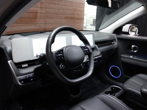 Used 2023 Hyundai Ioniq 5 Limited image 47