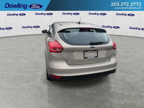 Used 2016 Ford Focus SE w/ SE Cold Weather Package image 2