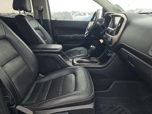 Used 2017 GMC Canyon Denali AWD/4WD image 4
