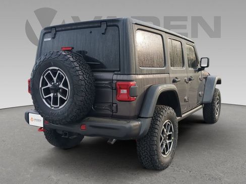 New 2025 Jeep Wrangler Unlimited Rubicon w/ Steel Bumper Group image 24