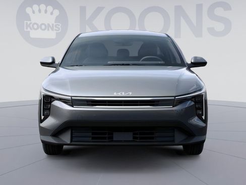 New 2026 Kia K4 LXS image 2