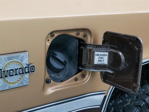 Used 1988 Chevrolet Blazer 4WD image 39