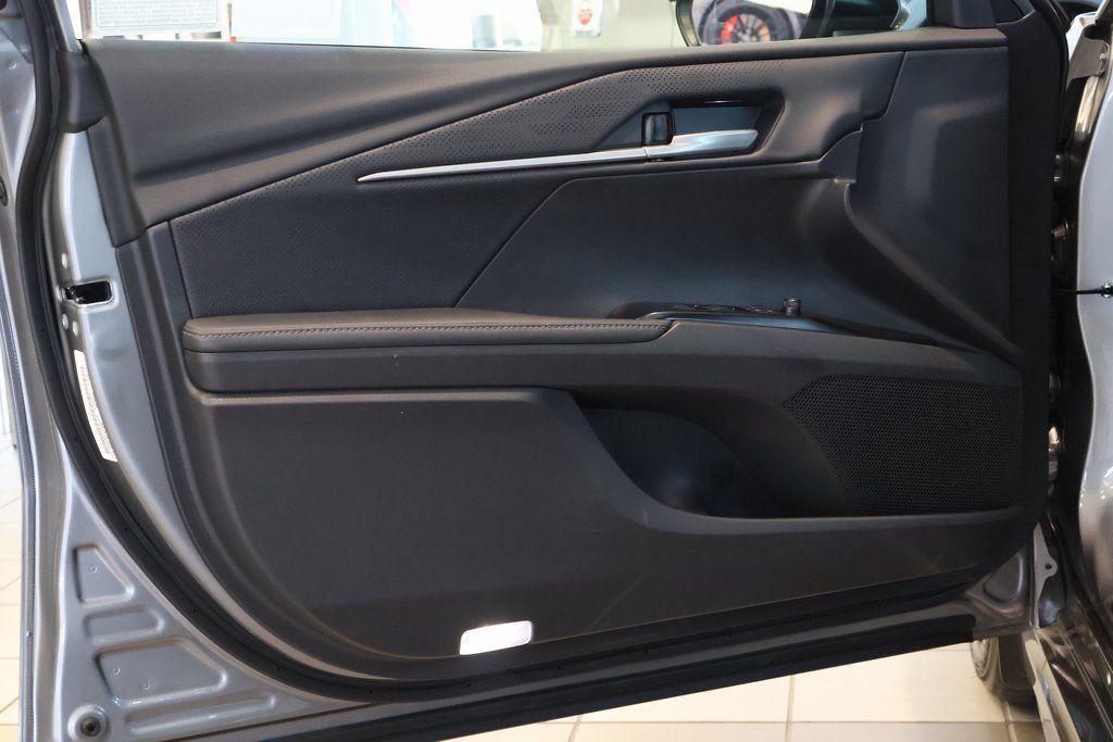 Used 2026 Toyota Camry XSE FWD image 11