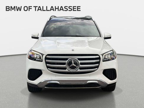 Used 2024 Mercedes-Benz GLS 450 4MATIC image 2