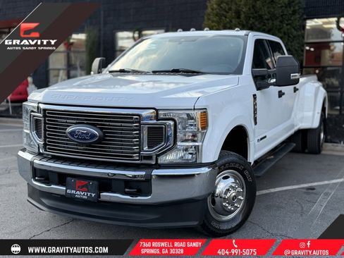 Used 2022 Ford F350 XLT image 1