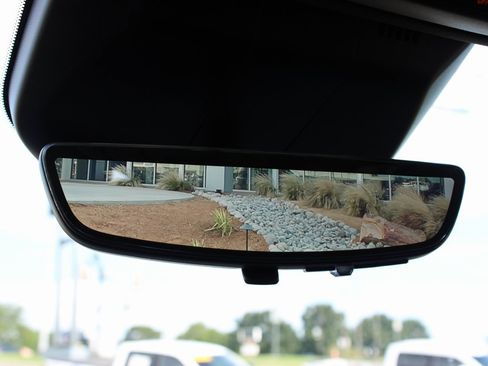 Used 2023 Cadillac Escalade ESV Sport image 19