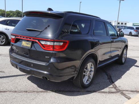 Used 2024 Dodge Durango GT AWD/4WD image 4
