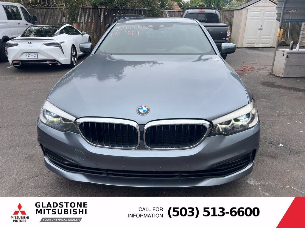 Used 2018 BMW 530e xDrive AWD/4WD image 4
