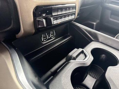 Used 2022 RAM 2500 Laramie AWD/4WD image 25