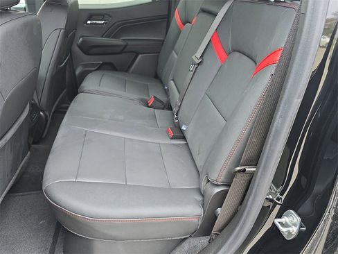 Used 2024 Chevrolet Colorado Z71 w/ Z71 Convenience Package 2 image 26