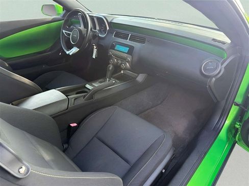 Used 2010 Chevrolet Camaro LT RWD image 13