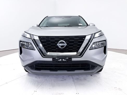 Used 2022 Nissan Rogue SV FWD image 12