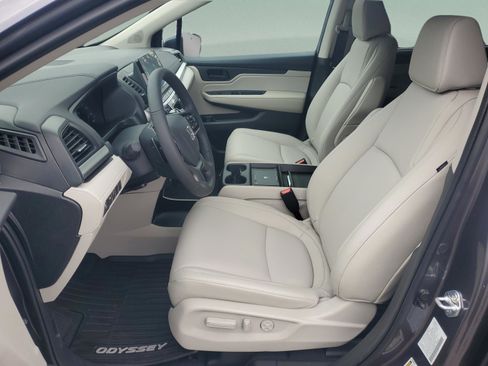 New 2026 Honda Odyssey EX-L image 14