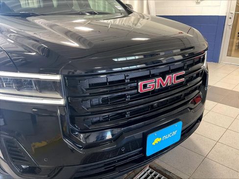 Used 2023 GMC Acadia SLT w/ Elevation Edition AWD/4WD image 32