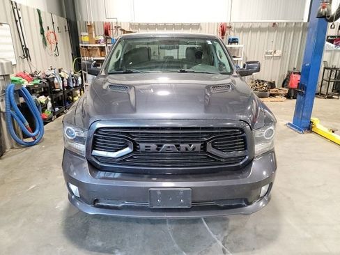 Used 2018 RAM 1500 Sport w/ Comfort Group AWD/4WD image 2