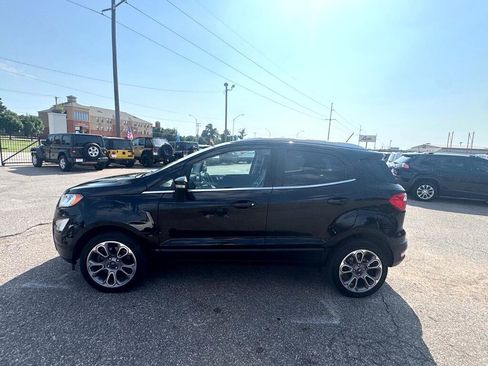 Used 2018 Ford EcoSport Titanium image 6