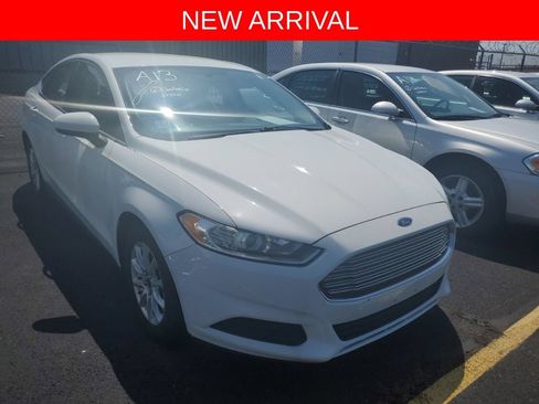 Used 2016 Ford Fusion S FWD image 1