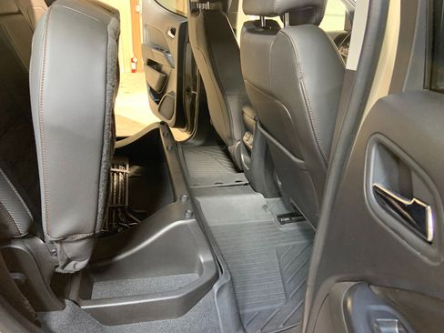 Used 2021 GMC Canyon AT4 w/ Trailering Package image 13