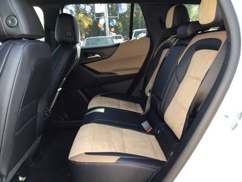 New 2026 Chevrolet Equinox ACTIV w/ Convenience Package III image 16