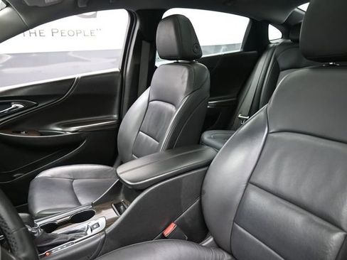 Used 2024 Chevrolet Malibu LT image 16