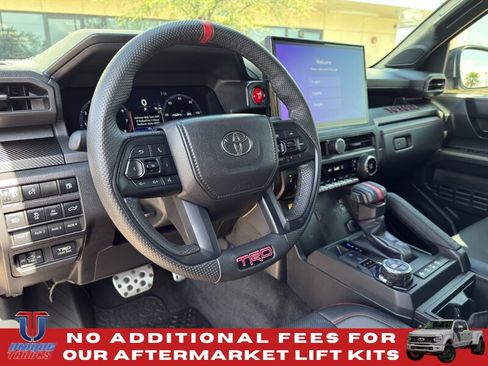 Used 2025 Toyota Tacoma TRD Pro AWD/4WD image 18