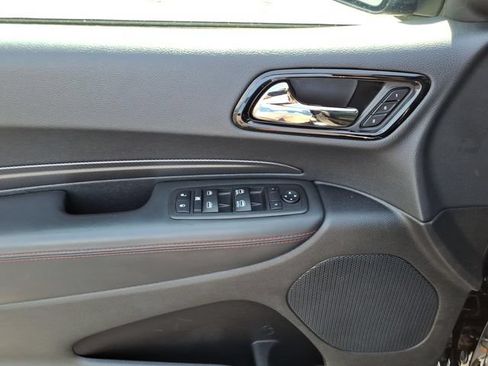 Used 2023 Dodge Durango R/T RWD image 3