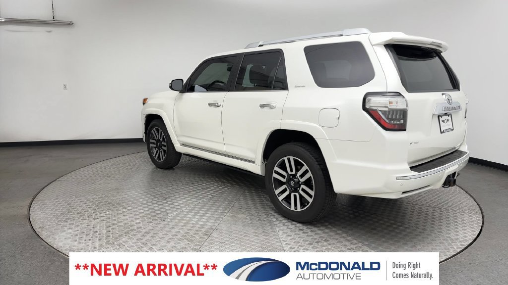 Used 2016 Toyota 4Runner Limited AWD/4WD image 4