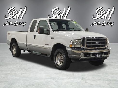 Used 2004 Ford F250 XLT AWD/4WD image 2
