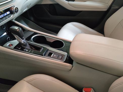 Used 2020 Nissan Altima 2.5 Platinum image 26