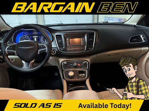 Used 2016 Chrysler 200 Limited w/ Convenience Group image 15