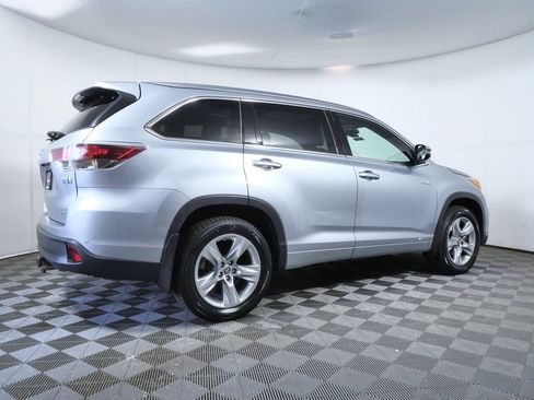 Used 2016 Toyota Highlander Limited Platinum AWD/4WD image 6