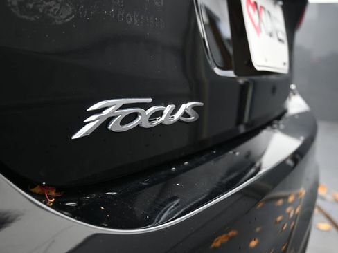 Used 2018 Ford Focus SE image 15