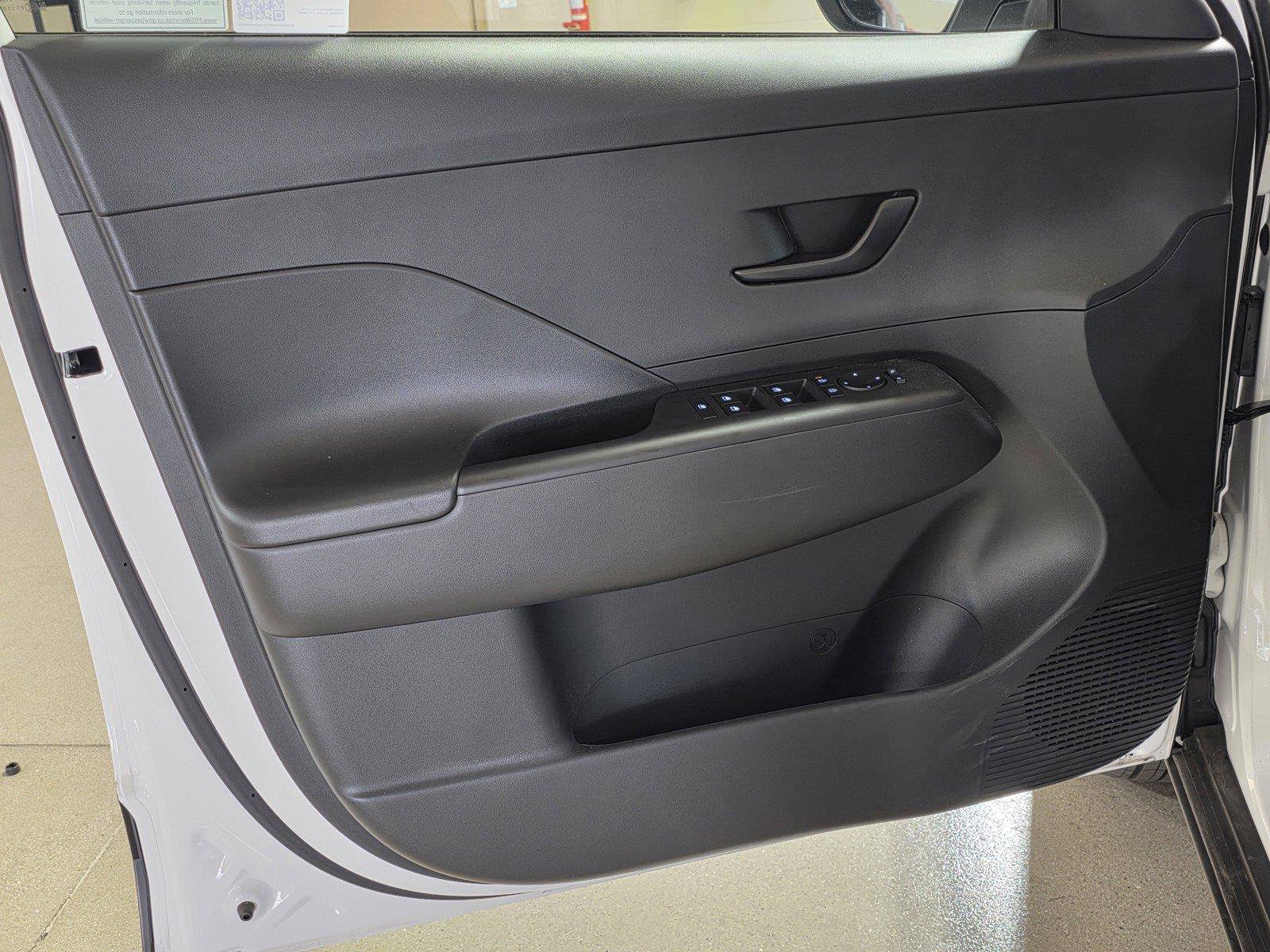 Certified 2026 Hyundai Kona SEL Sport FWD image 16